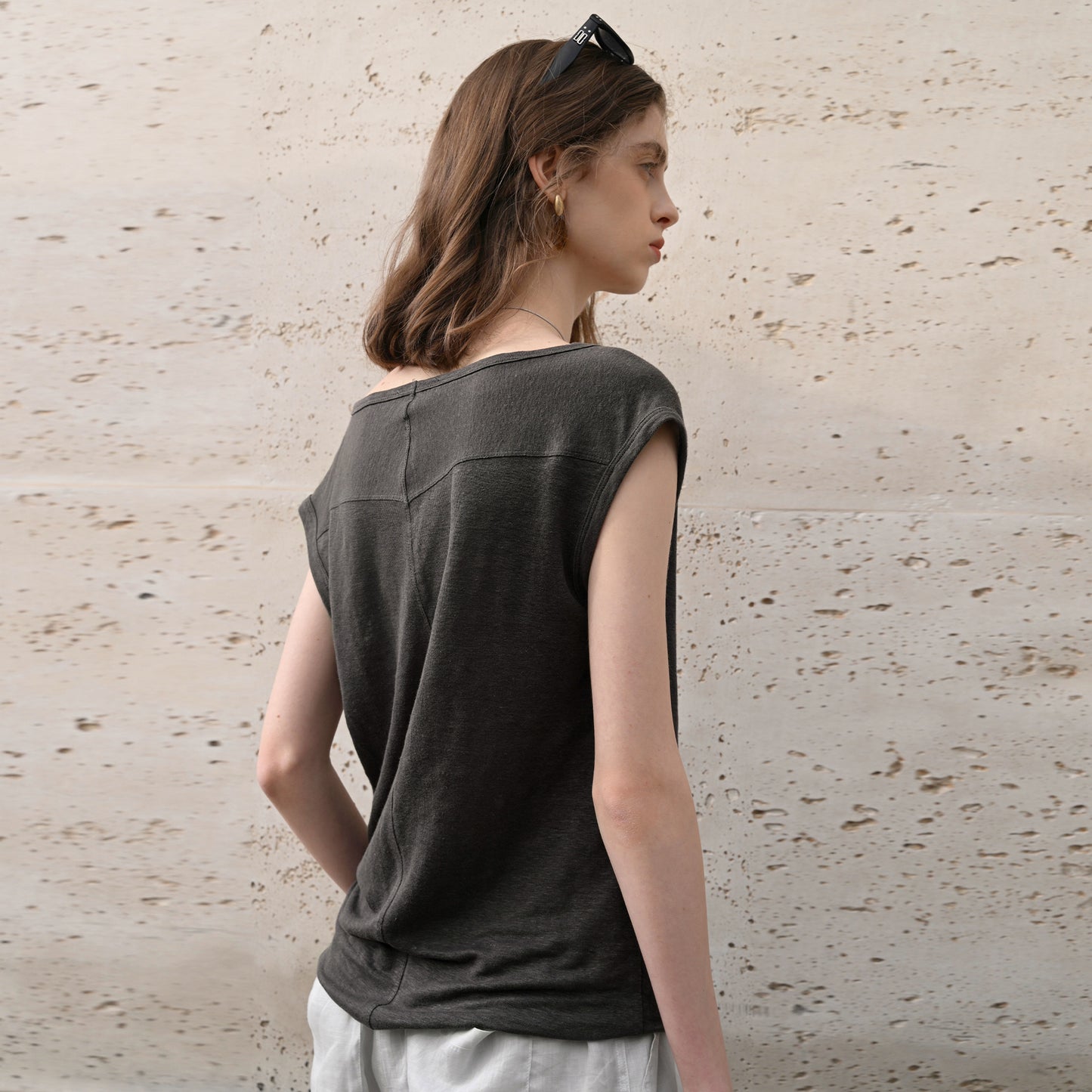 100% Hemp One-Shoulder Swing Neck Top